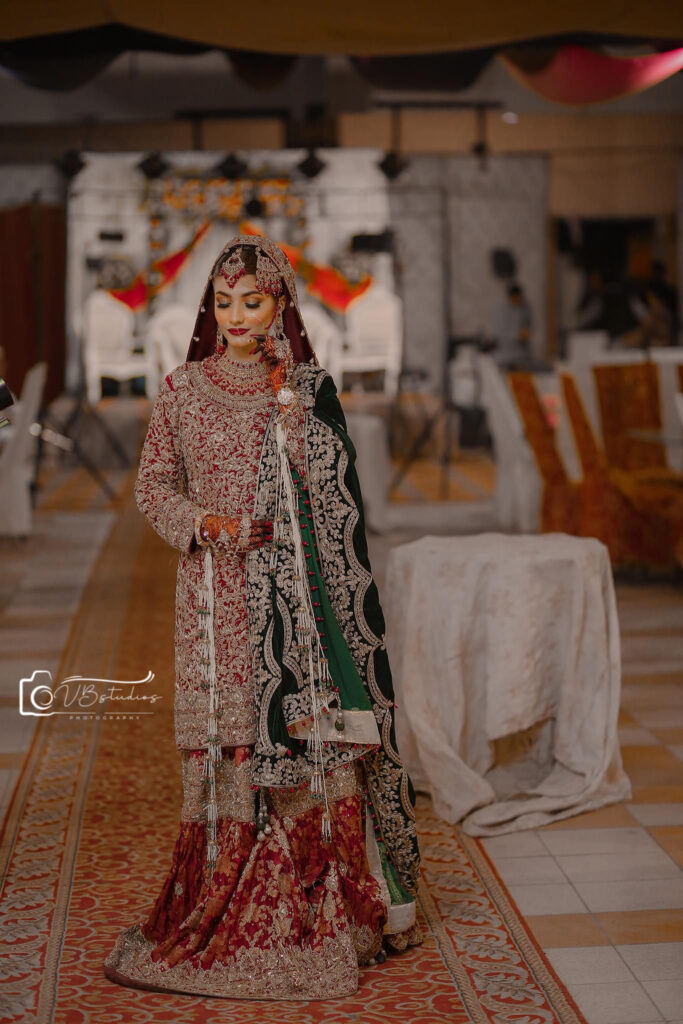 F2BA7CBF 7CFB 498B 84B1 505A40E29D2D